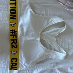 FR2 White Bra